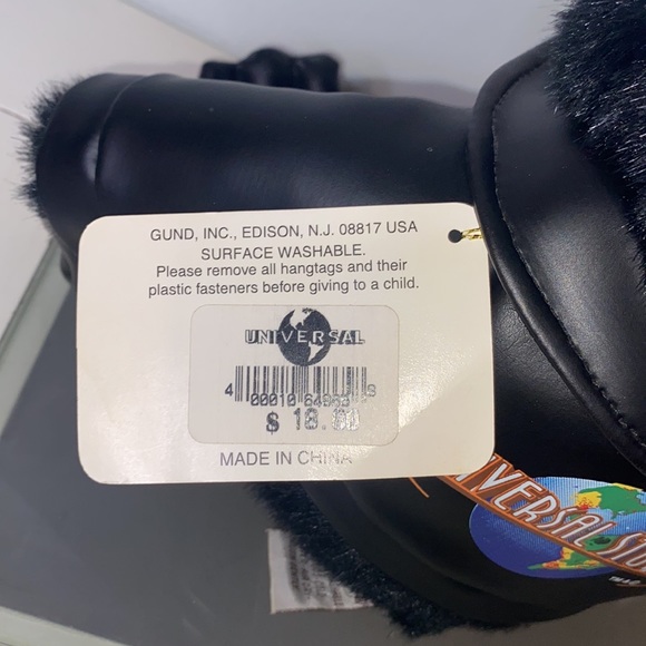 Gund 5047 Universal Studios Gorilla In Jacket Plush Soft Stuffed Animal 11"-NWT - Picture 7 of 12